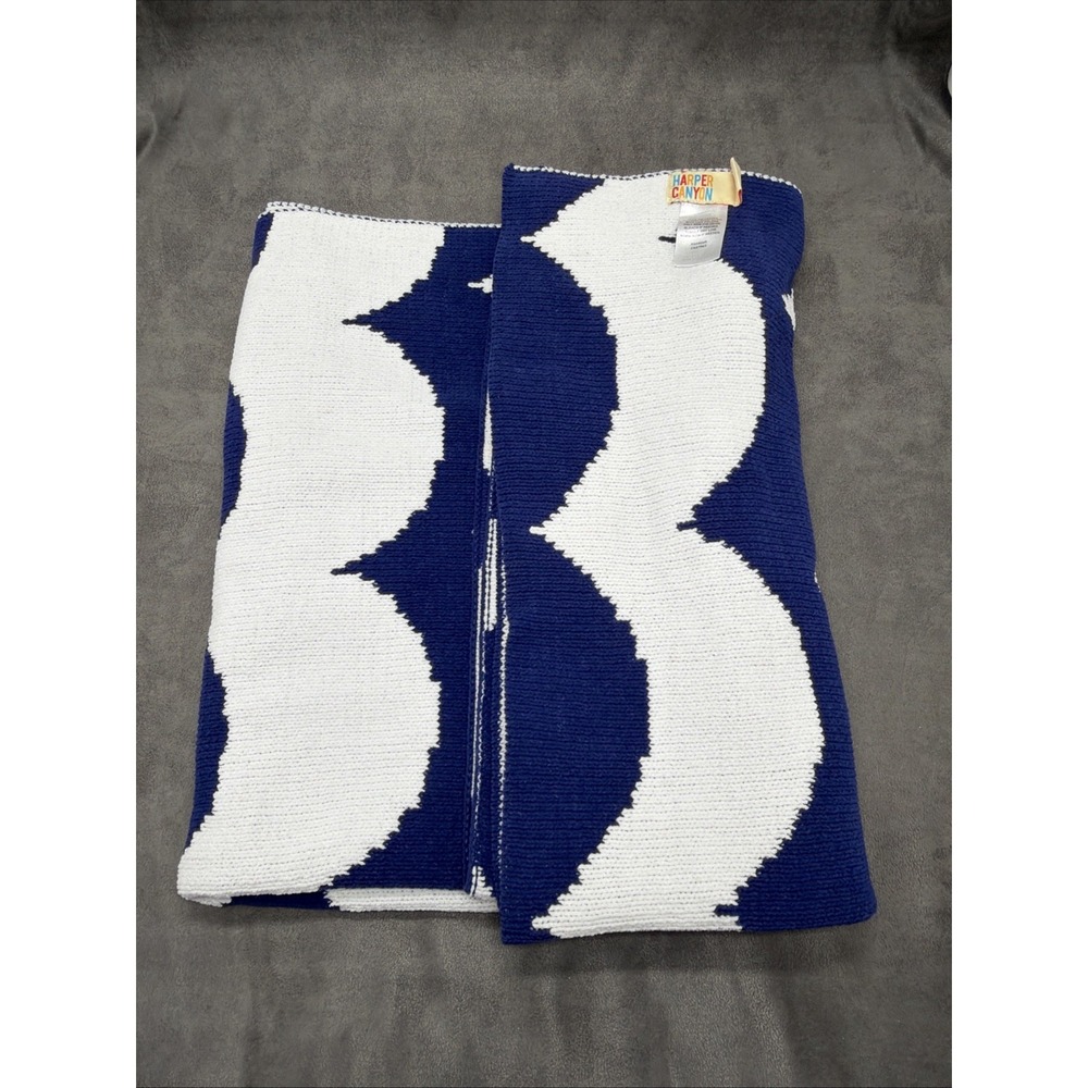 Harper Canyon Navy Blue & White Scallop Baby Blanket Knitted Waves
